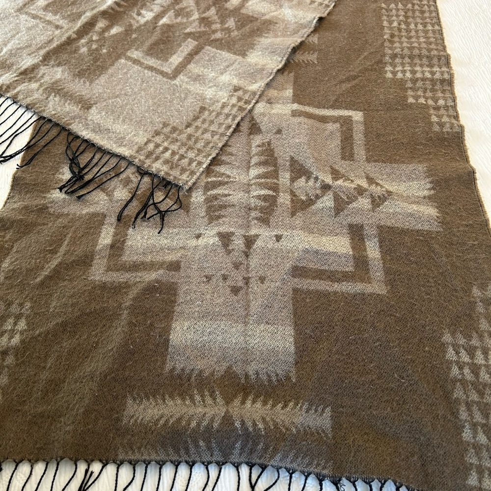 Motivi scarf brown Italian Southwestern fringe - Picture 6 of 9